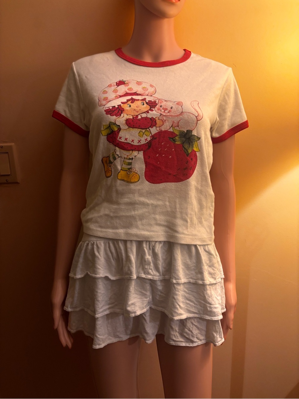 Strawberry Graphic Ringer Tee - White & Red